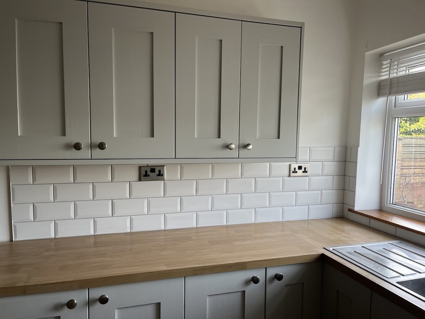 L H Tiling — Photos 1