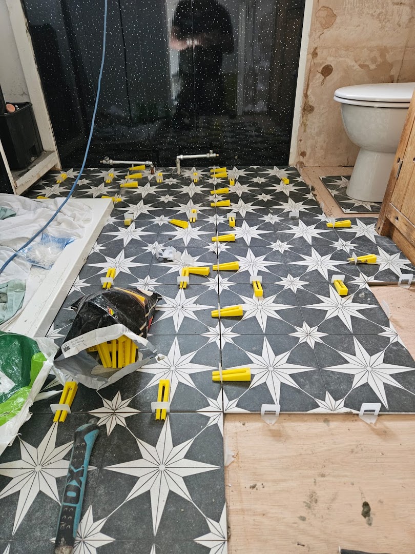 L H Tiling — Photos 10