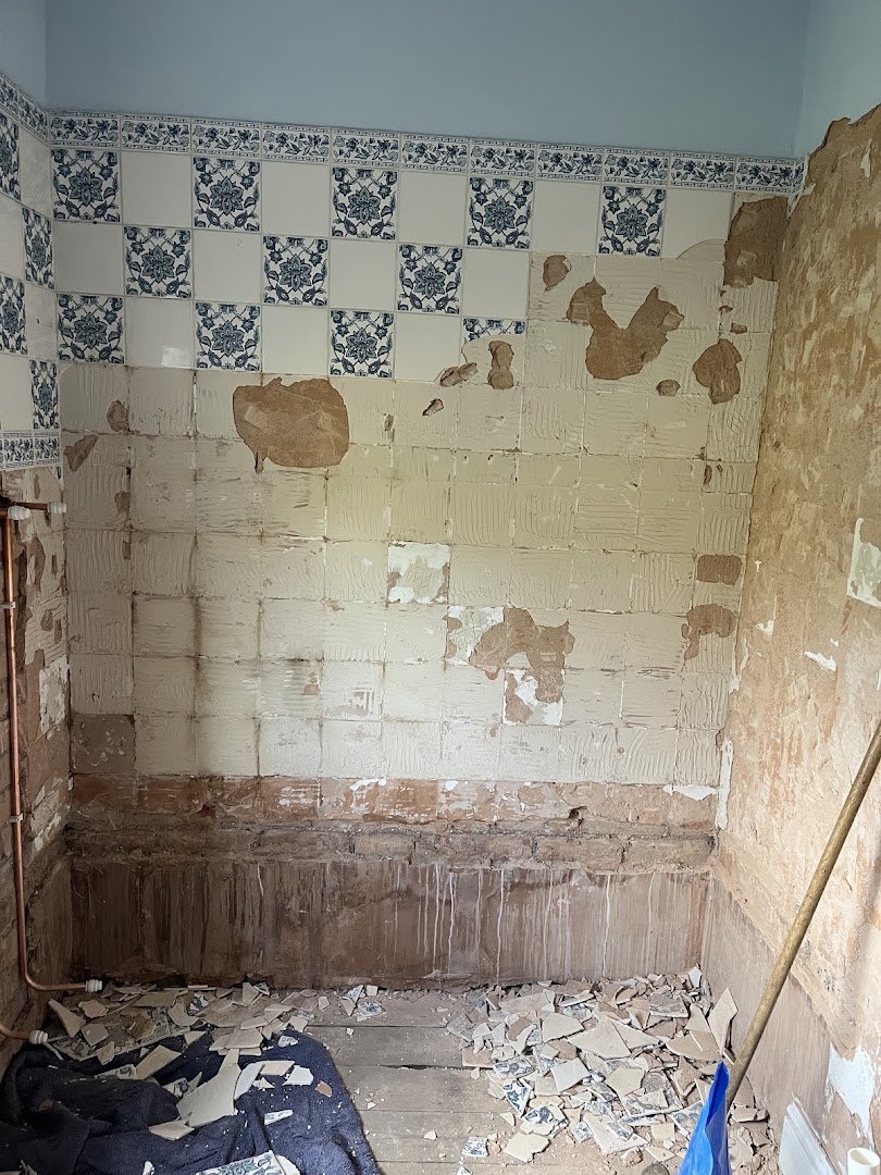 L H Tiling — Photos 7